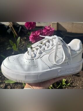Nike React Low Air Force 1 White - Size 10